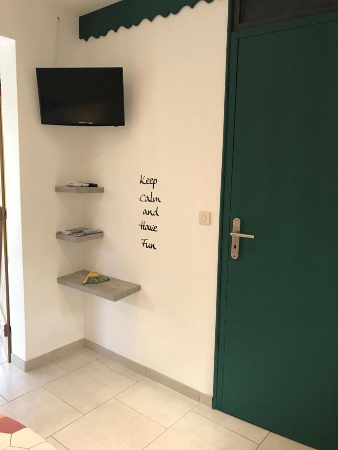 Gites Le Petit Voyageur 圣安尼 外观 照片